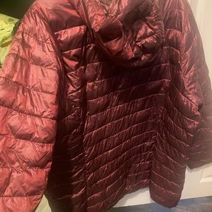Torrid wine color lightweight puff jacket size 3 plus.